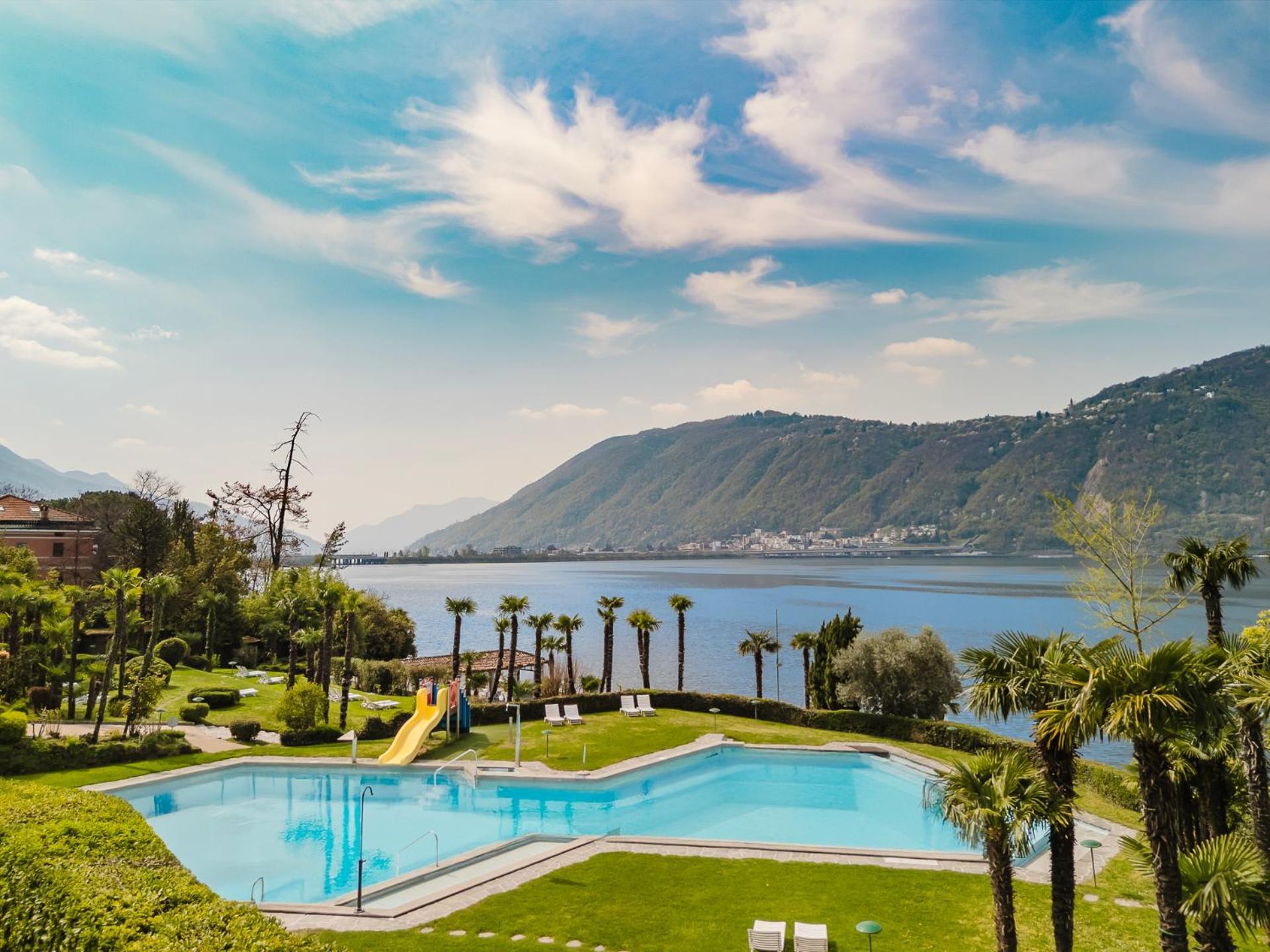 Luganersee, Pool, Strand, Parkplatz, Suite 204 ビッソーネ エクステリア 写真
