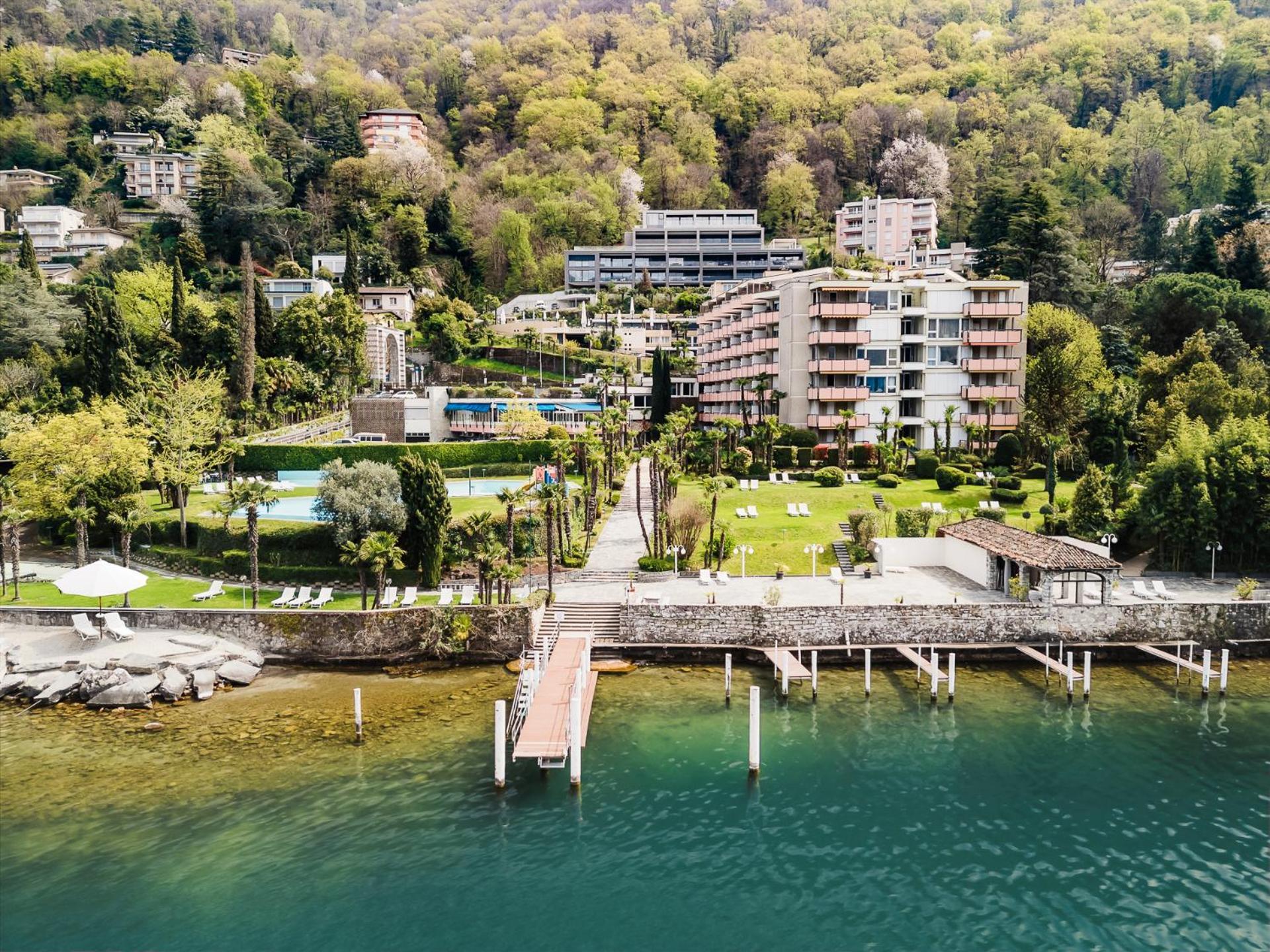 Luganersee, Pool, Strand, Parkplatz, Suite 204 ビッソーネ エクステリア 写真